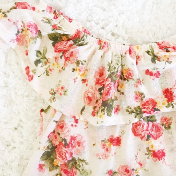 Floral Ruffle Top - Picture 2 of 2